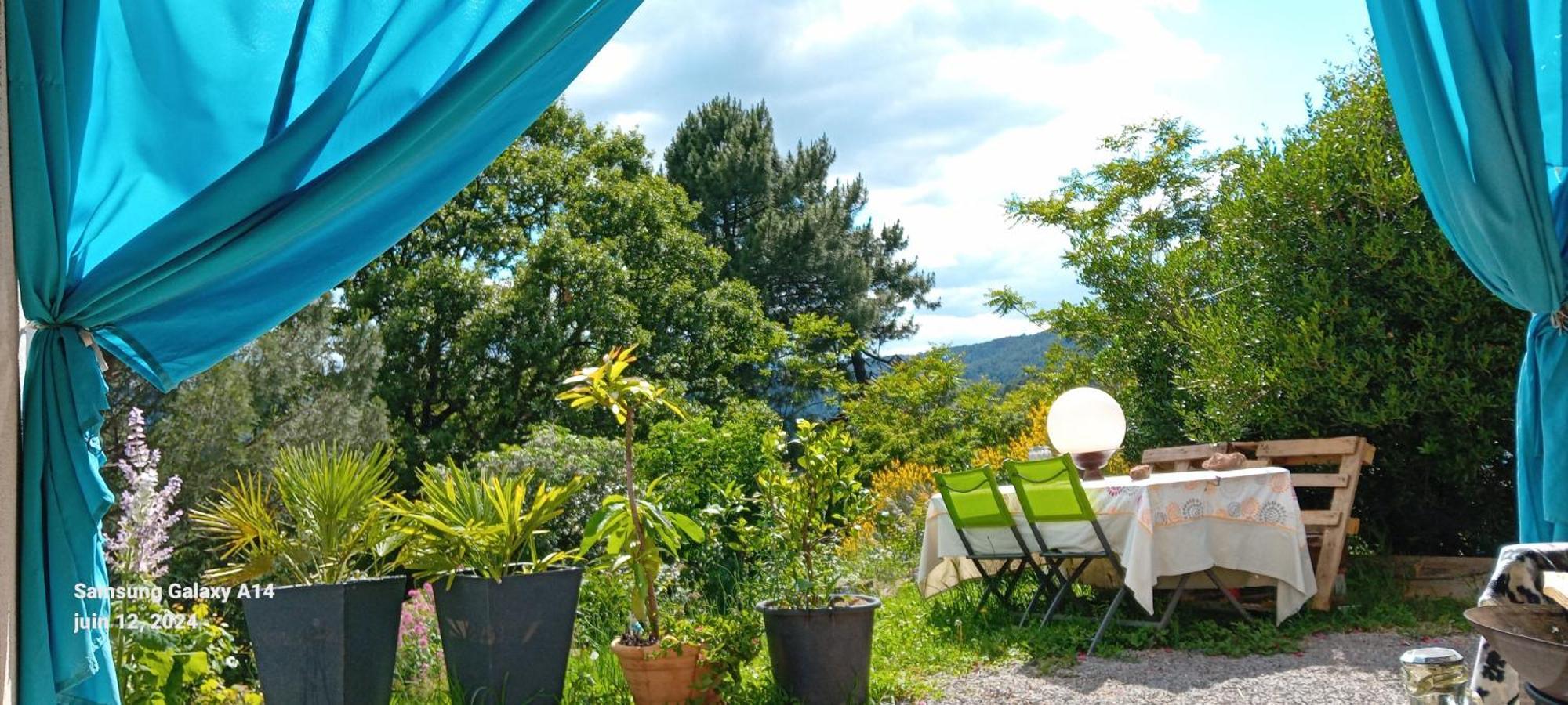 Le Chausse A Bres D'hotes 1 Apartment Payzac (Ardeche)